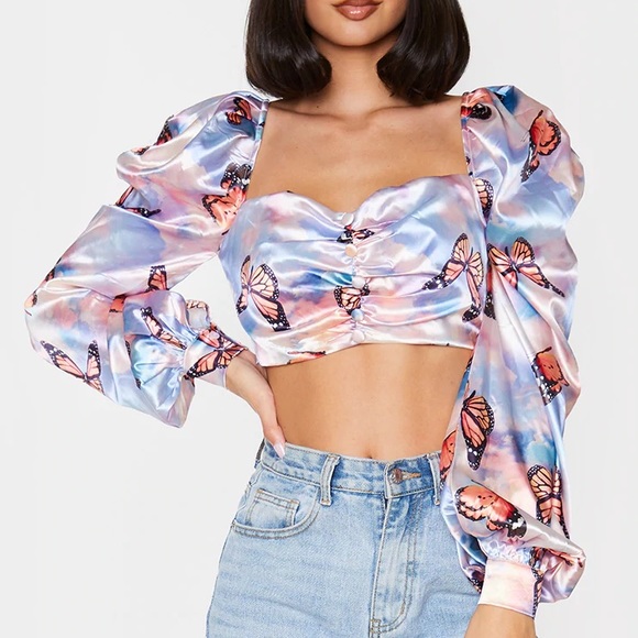 PRETTYLITTLETHING Butterfly Puff Sleeve Blouse - Picture 1 of 8